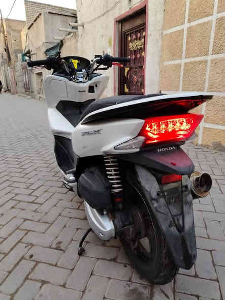 سلام عليكم دراجه بيس اكس جيل الثاني. .موديل.18 مكينه 150دراجة مكفوله حساسات كهربائيات كلها شغاله حساس زدحام كله شغاله جيب.فيتر وتعال افحص العنوان بغداد مدينه الصدر .السعر1550رقمي.***********
