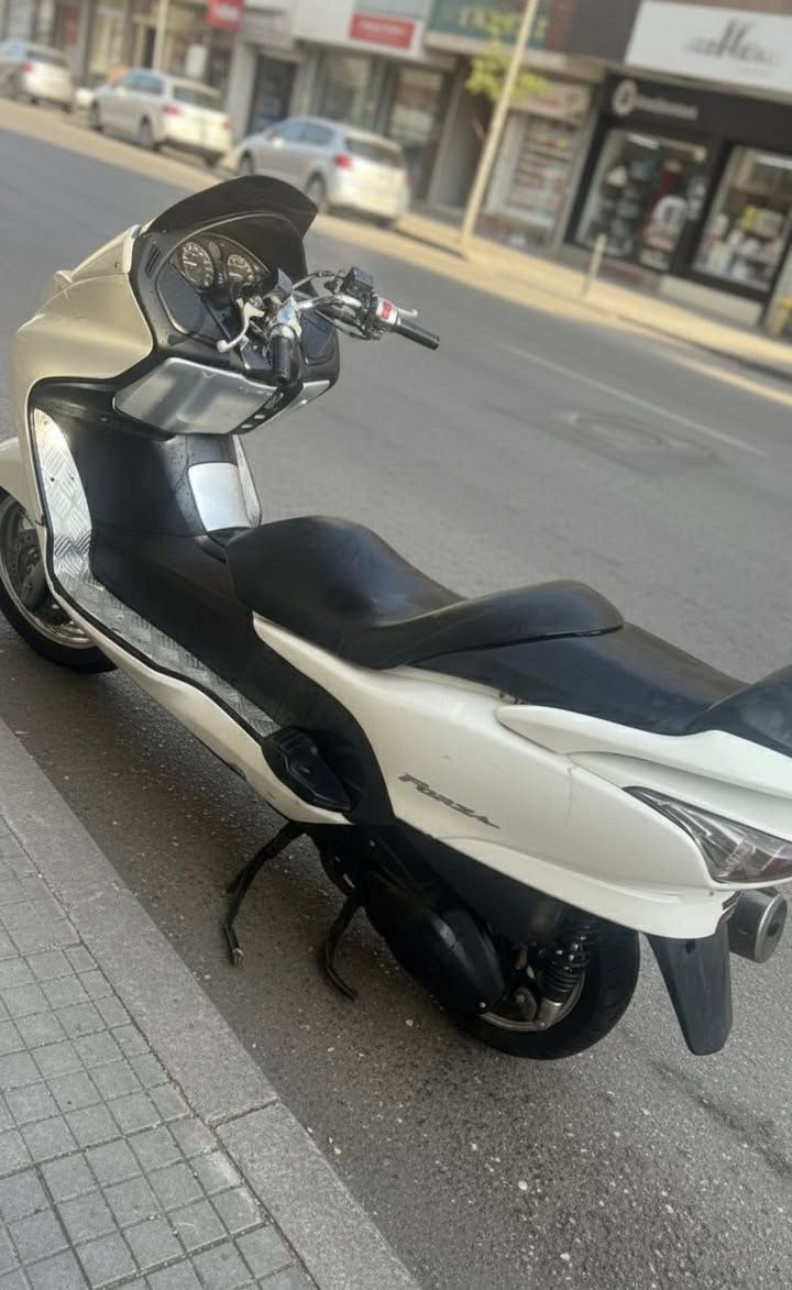 فورزه 08 /7كير /٤مودات قياده دراجه مال جناي اي ناقص ما بيه على اخر حبه مكفوله سعر ٩٥٠ و بيه مجال حك الجيه واسط بدره رقم هاتف *********** ما متواجد على فيس فقط وتساب و تصال
