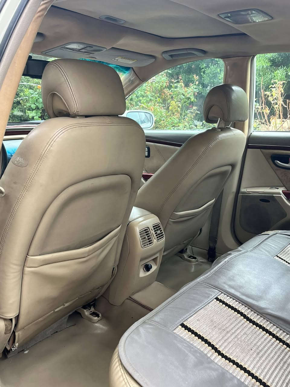 ازيرا 2006
رقم بغداد
3300 
مصبوغة عام 
للاستفسار ***********
