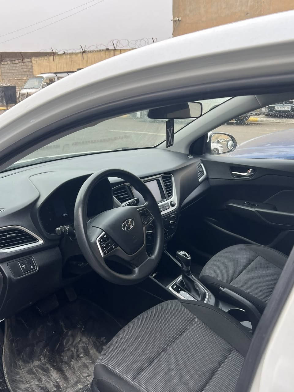 هونداي اكسنت 2020 للبيع او مراوس
ماشيه 75 الف كيلو 

كير At 

محرك دوش كبس 

رقم دولي تحويل ثاني يوم 

كشنات تدفئه 

الضرر بوند فقط بلا دواخل 

السعر 116$ وبيها مجال 

تواصل واتساب : ***********
