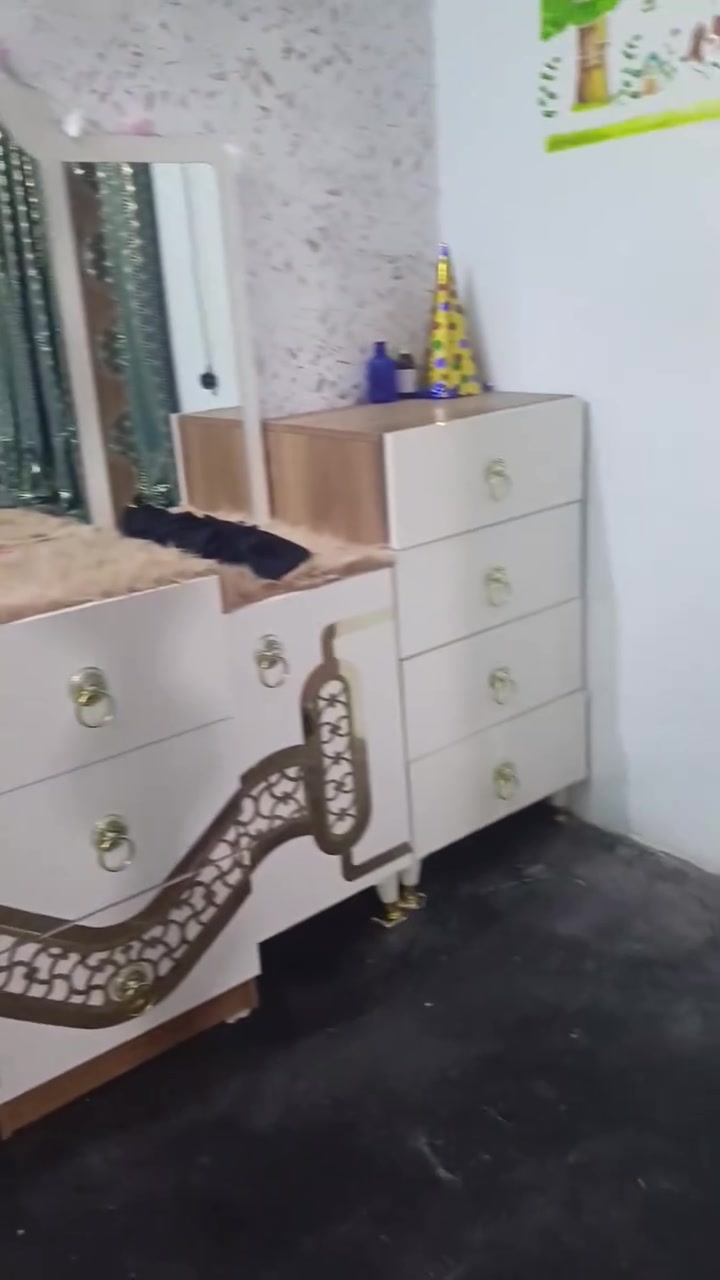 غرفه تركيه للبيع 11 قطعه ما بيها اي ضرر سعر مليون


**إذا كنت صاحب هذا الإعلان وتريد حذفه لأي سبب، رجاءا أرسل رسالة إلى الدعم الفني**