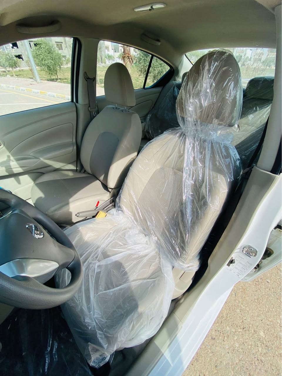 🔱بسم الله الرحمن الرحيم🔱

نيسان صني (هندي)خليجي بليتة زركة 
موديل 2022
ماشية 28 الف 
رقم جديد/سنوية جديد
سيارة جديدة كلش نضيفة مال بيت
سيارة كلين تايتل كفالة عامة من صبغ وتعديل والحالوب سيارة نضيفة جداً
كشنات تغليف 
ارضية تغليف 
تبريد ثلج محرك گير كله بشرط
أطارات جديدة صار اسبوع من شاده
سيارة رقم شمالي شرط تحويل
السعر/ 122 قابل للتفاوض
⚜️للتواصل 📞:***********
📍مكان سيارة كركوك كركوك, العراق
