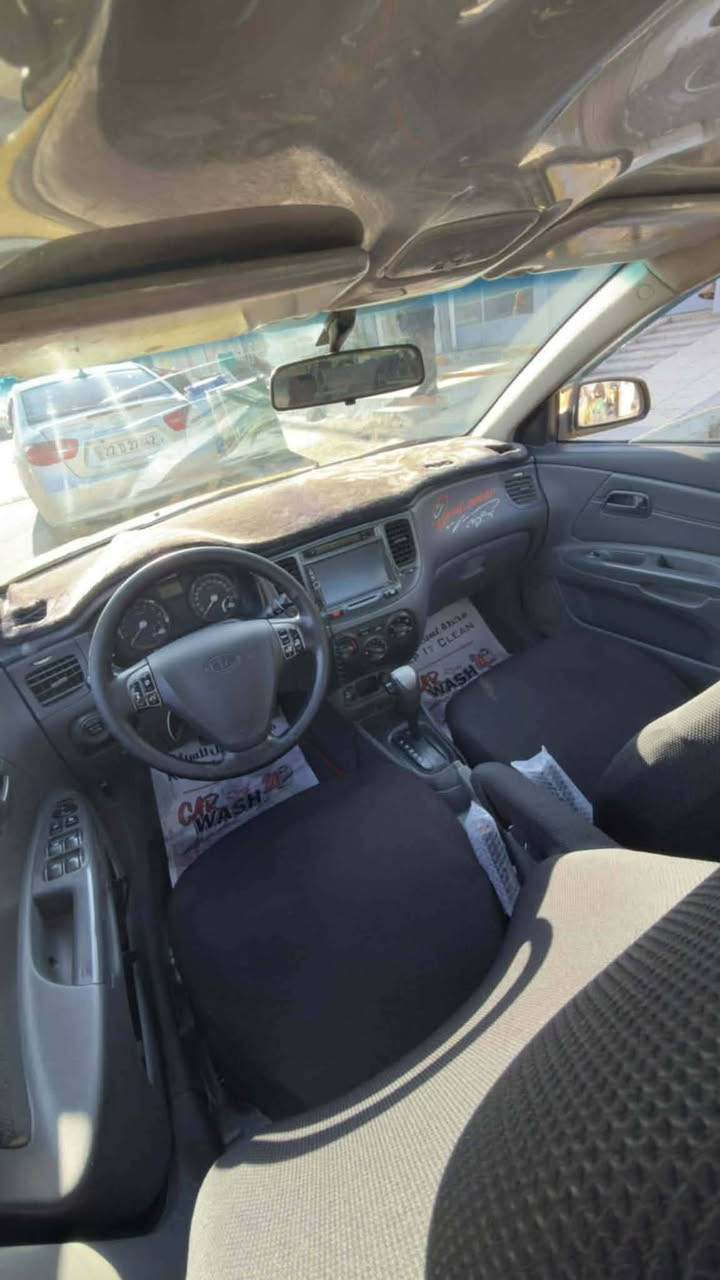 السلام عليكم 🙋
كيا ريو أمريكي داخل ابرايد فول 2009
منضومه غاز ➕كابون بانزين
ضرر طخه خفيفه بل صندوك وبل دوسه
رقم نينوى جديد 
السعر 90 وبيها مجال
***********
