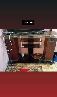 طاولات • مستعملة • بحاجة تنظيف