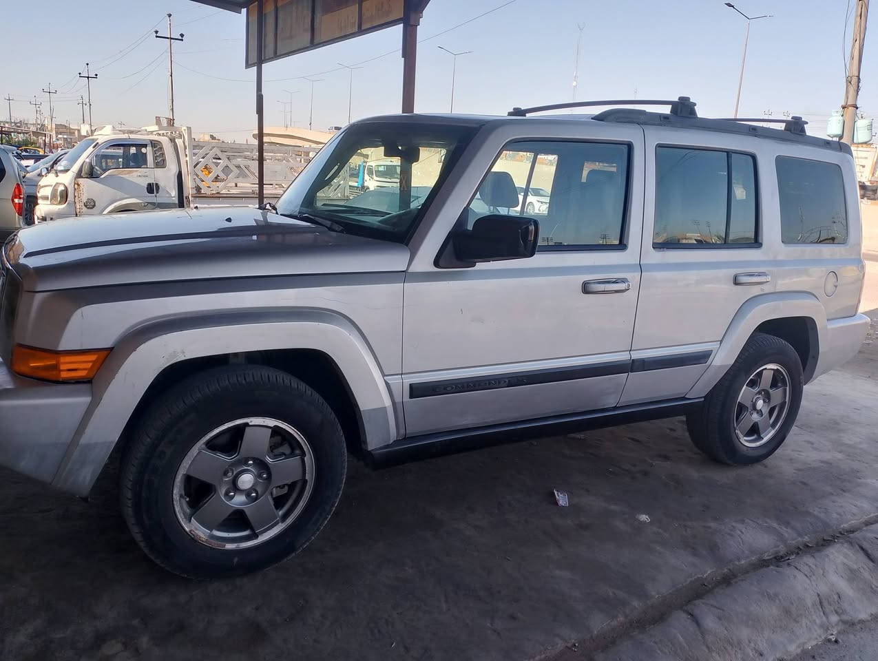 جيب كوماندر 2007 رقم بصره جديد سنويه نهايه 2030
محرك كير جدد VVT 3000

طخم تاير جدد 

تبريد جيد 

السياره مابيه ضربه بيه مكانات صبغ 

مواصفات 3فتحات كشنات جلد كهرباء الامامي

السعر 63 مكان السياره البصره 

***********
