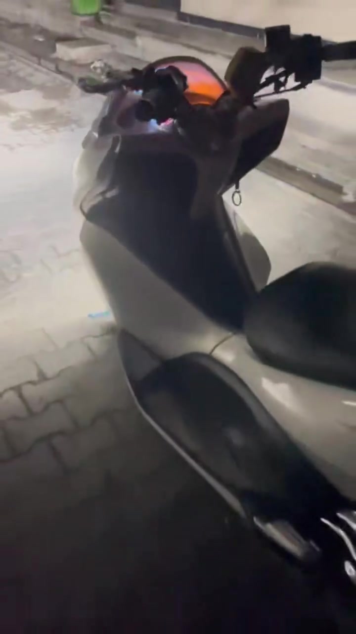 جيل اول ياباني كفاله الدراجه  مزوده تزويد كله من اليابان بلادي بيه شخوط خفيفه موضحه بلصور لسعر واحد و300 مكاني مدينة الصدر


**إذا كنت صاحب هذا الإعلان وتريد حذفه لأي سبب، رجاءا أرسل رسالة إلى الدعم الفني**