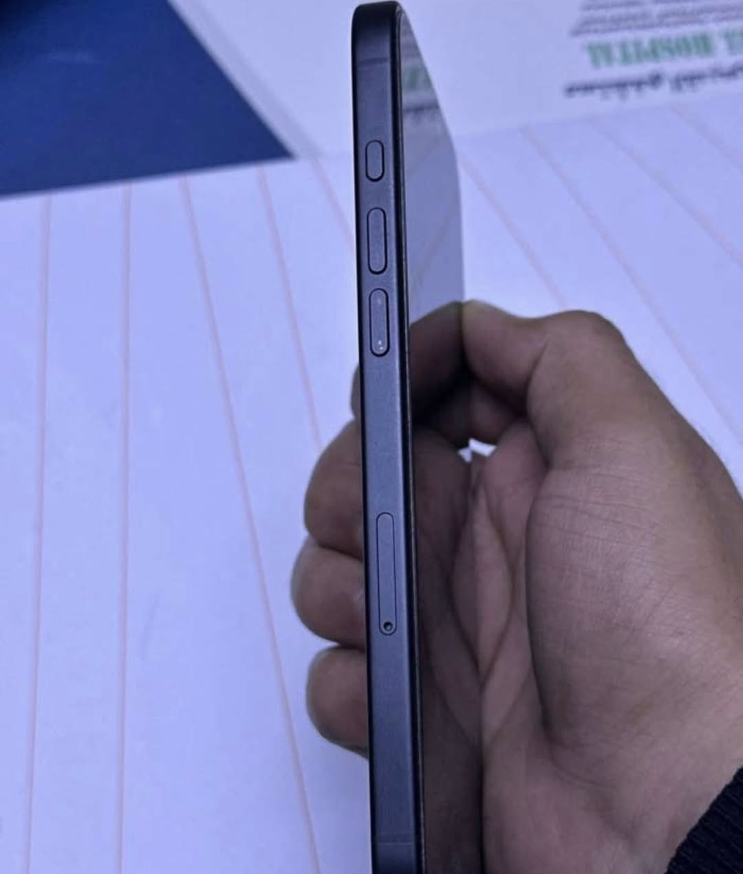 السلام عليكم
ايفون 16 عادي 
ذاكره 128 
بطارية 92
كامل ملحقات
بعده بالضمان جديد 
بيع او مراوس حسب القناعه ...
مكانه الكاظميه


**إذا كنت صاحب هذا الإعلان وتريد حذفه لأي سبب، رجاءا أرسل رسالة إلى الدعم الفني**