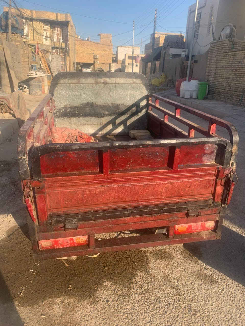 ستوته ١٢موديل رايديها ب٨٠٠ وأوراقها كامله نريد نبيعها لان عدنه ضرف صحي مكفوله من كل  اليريد يتواصل وياي بدون عموله


**إذا كنت صاحب هذا الإعلان وتريد حذفه لأي سبب، رجاءا أرسل رسالة إلى الدعم الفني**