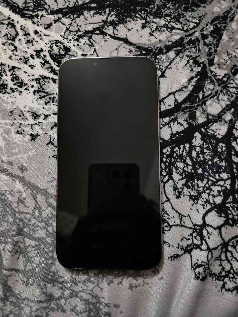 للبيع ايفون 13 برو ماكس
جهاز جديد وممفتوح ع ايدي مكفول 
جهاز مال بيت يعني نظيف ويخبل
بطارية 77 مكفول من الفتح 
السعر 650 وبي مجال بسيط 

مكاني الامين الثانية 
***********
