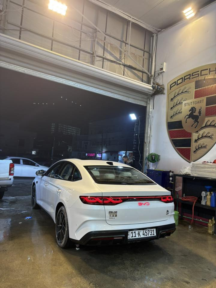 السلام عليكم BYD 2025 
جن L
فول مواصفات زيرو ماشيه الفين ونص للبيع بسعر ٢٦ مليون 
مكاني المنصور 
لاستفسار على الرقم 
***********
