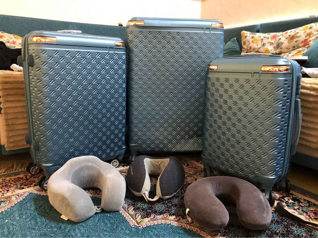 ٣ شنط سفر امزون اصلية جديدة مع ٣ اسفنجات الرقبة الاصلية
١٢٠ الف
اربيل روشنبيري أربيل, العراق


**إذا كنت صاحب هذا الإعلان وتريد حذفه لأي سبب، رجاءا أرسل رسالة إلى الدعم الفني**