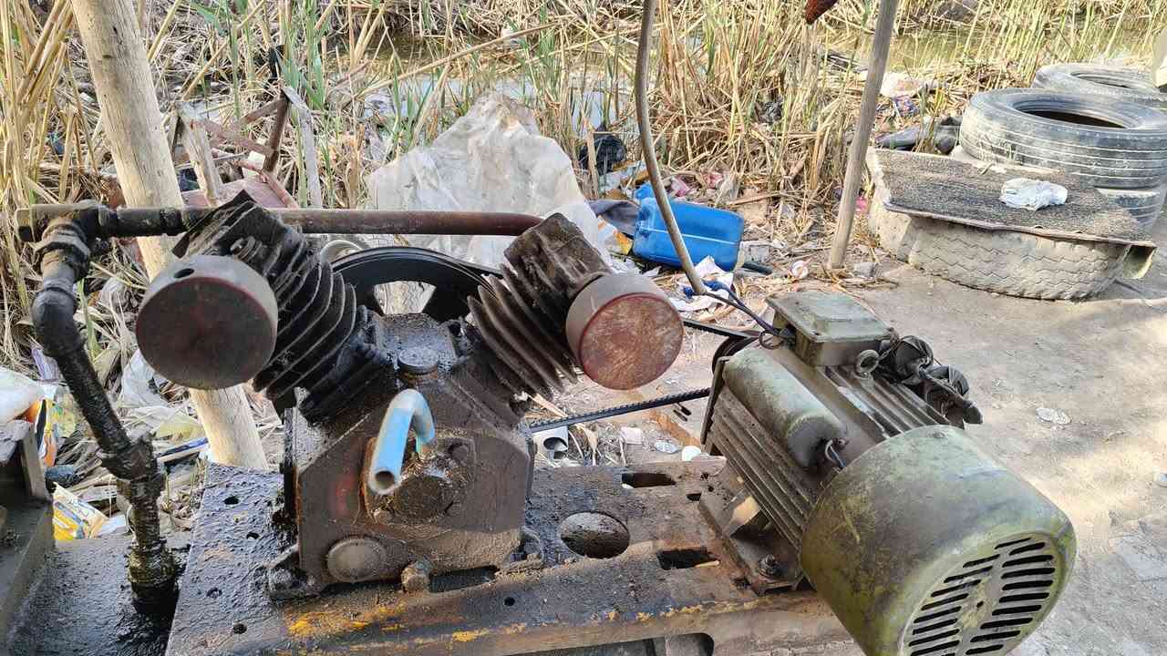 السلام عليكم تاروسه هوا  الف لتر انكليزي كبس لبطل للبيع كامله مكمله كفاله عامه جاهزه للشغل ماطوره  7:30 سنكل بستمين المكان واسط عزيزيه منطقه الكرامه الاستفسار الرقم *********** اتصل وتدلل
