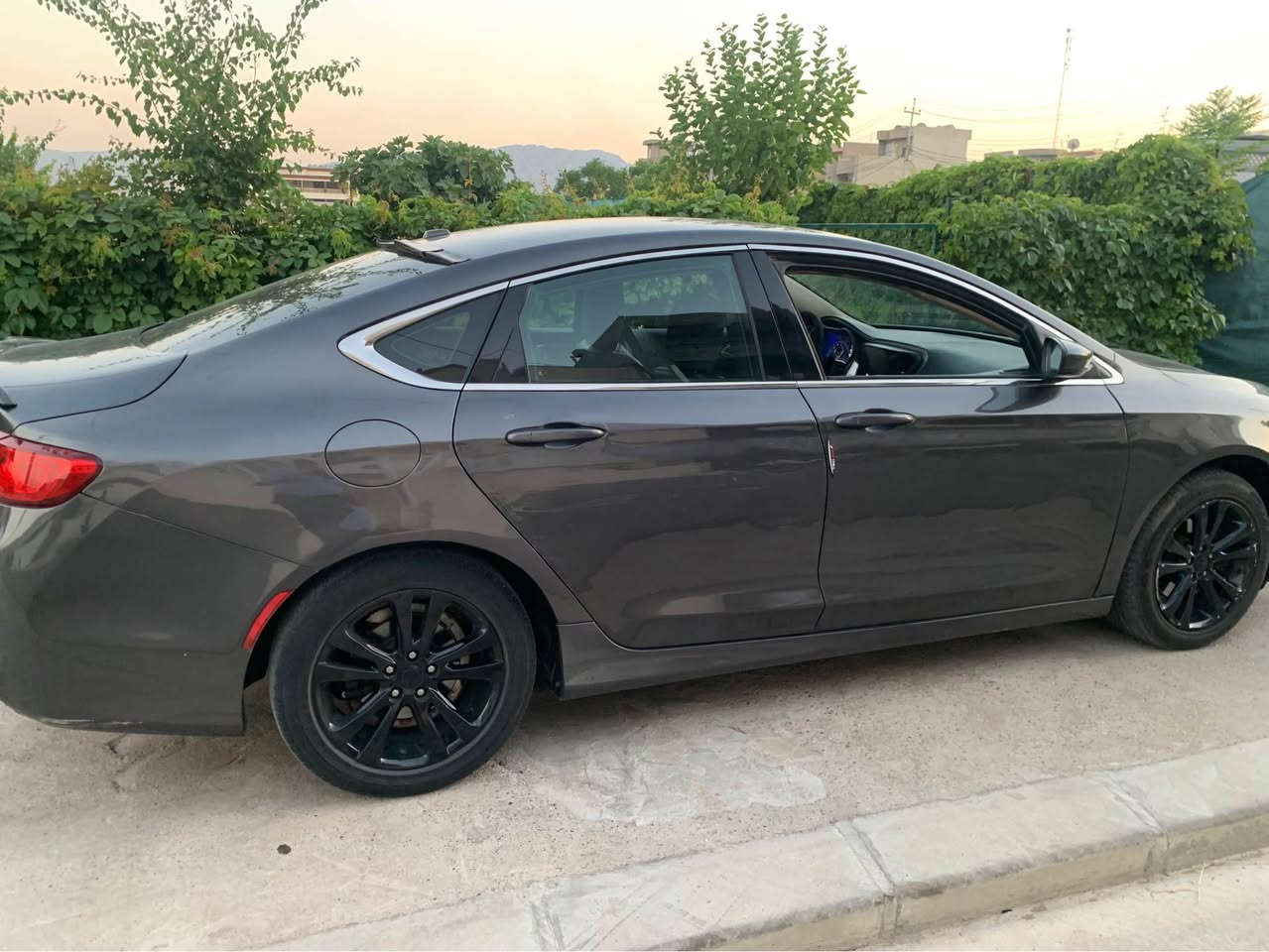 سپرنك C200 
2016
4قطعه سيخ بي داخلي ئيكجار  
په ره شوت به س دكمه فه بيه  
سياره كه له ك باقژه زاخو, دهوك


**إذا كنت صاحب هذا الإعلان وتريد حذفه لأي سبب، رجاءا أرسل رسالة إلى الدعم الفني**