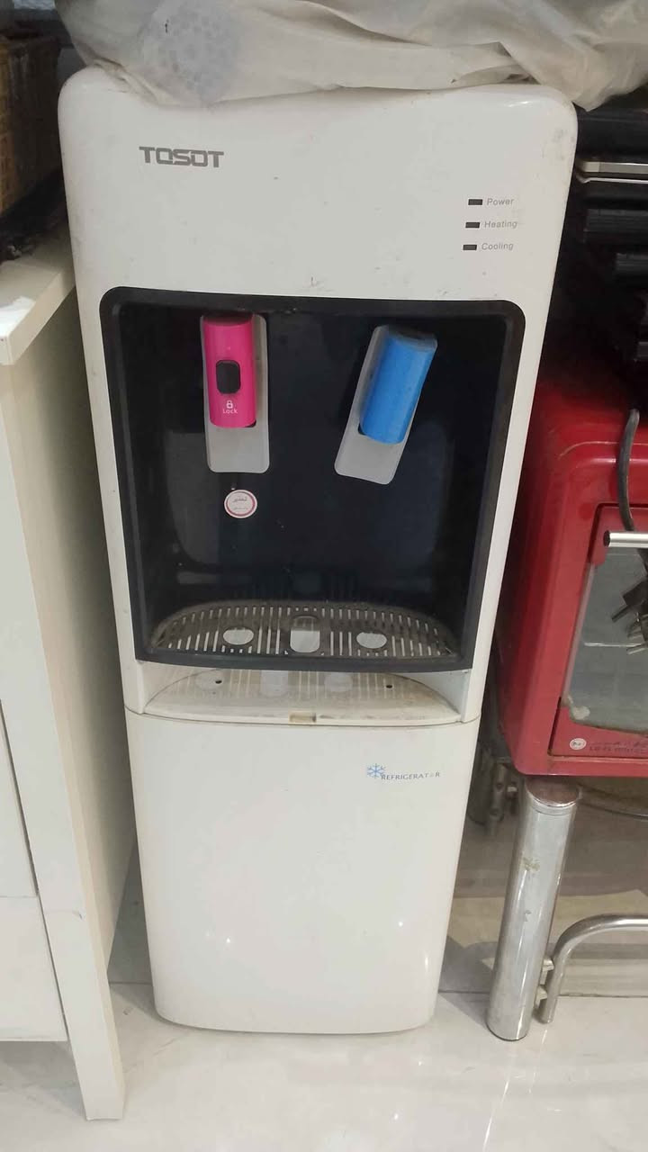 بسم الله الرحمن الرحيم 
الجاد يتصل *********** المكان شارع فلسطين بغداد, العراق
