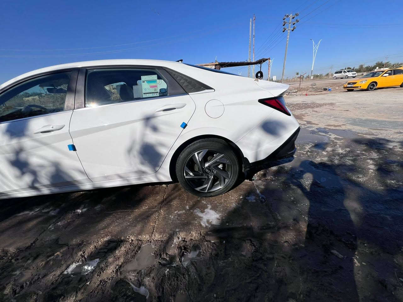 السلام عليكم سياره هونداي النترا موديل ٢٠٢٥ مكفوله كفاله عامه ماشيه ٢١ الف رقمها بغداد وارد خليجي سعرها ٢١٠ & وبيها مجال مكان السياره ناصريه مركز هذا رقم راعيها ***********
