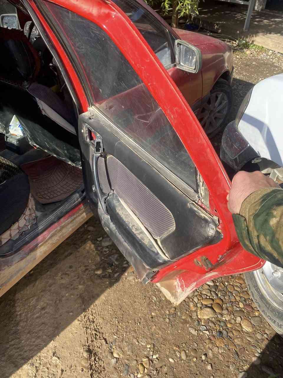 اوبل فكترا 18 موديل 93 رقمه ديالى سنويه نافذه منذ سنه السعر 20 ورقه وبيه مجال شرط التحويل محرك كير كفاله كشر شوفت عينك سمكره عام كله تحتاج صبغ ودوشمه 
***********  متواجد واتساب او مكالمه فقط مكانه ديالى الخالص
