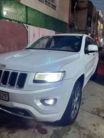 جيب 2014 خليجي اوفرلاند فول للاخير حته جكات مكينه 3600 كفاله عامه رقم سليمانيه بأسمي سياره جاهزه للاخير كل نقص مابيهه السونر مرفق بالمنشور مكاني ديالى او بغداد السعر اتصل وتدلل 
***********
