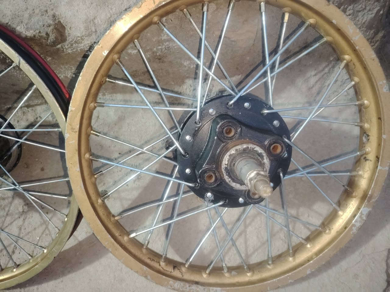 للبيع مابيهن اي شي كاملات بس الكدام بية طبة قليلة الي ي يدهن يجي خاص


**إذا كنت صاحب هذا الإعلان وتريد حذفه لأي سبب، رجاءا أرسل رسالة إلى الدعم الفني**