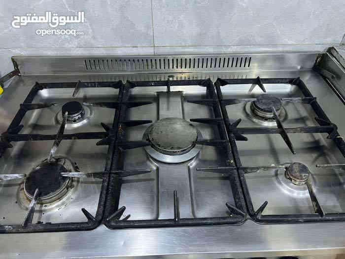 طباخ وفرن ٥ عيون ايطالي الاصلي
سعر ٢٠٠ الف
زبير شارع المعارض
***********
