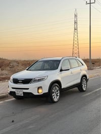 سورينتو ٢٠١٤ • محرك ٢.٤ • ٧ راكب