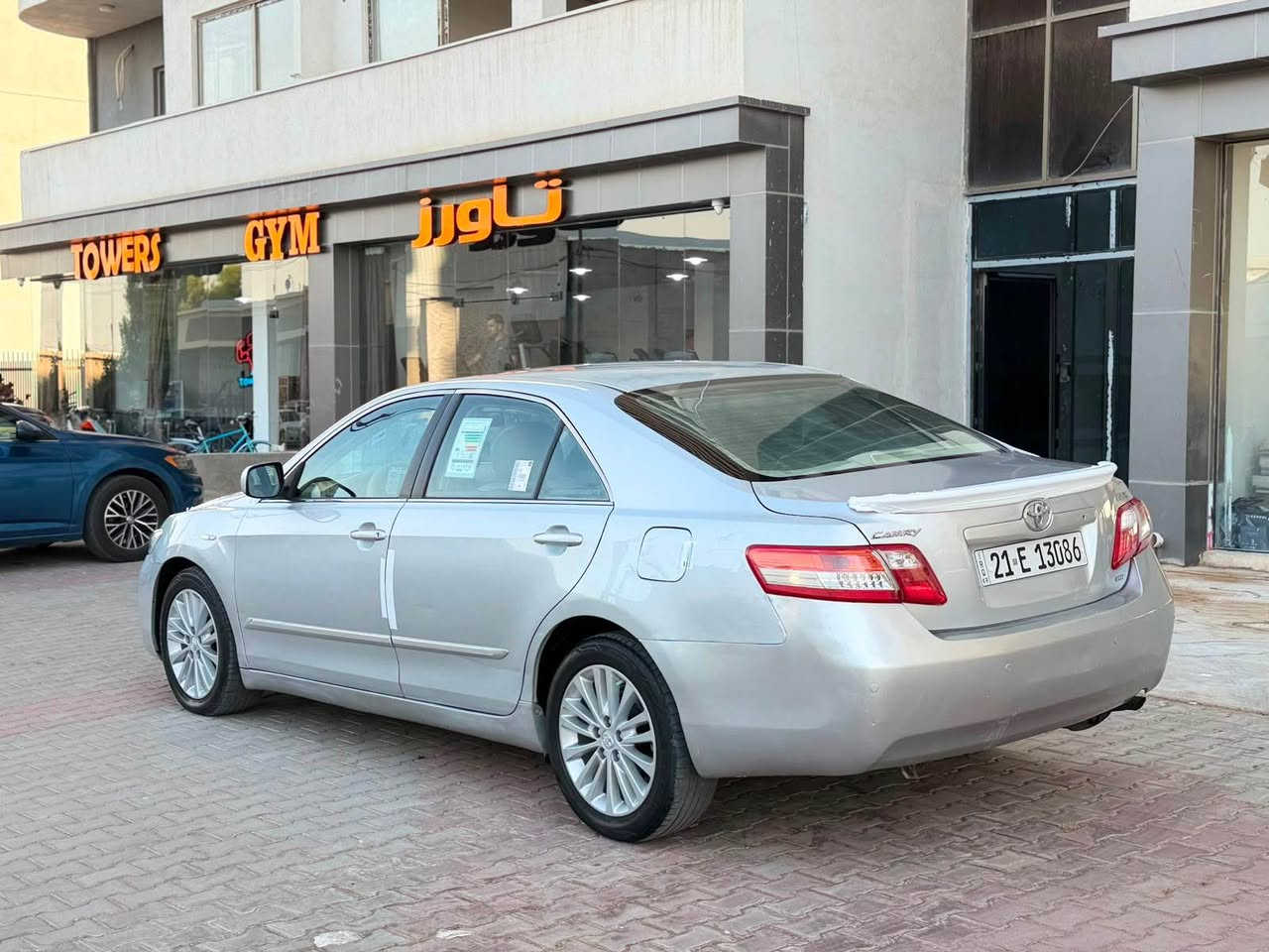 سلام علايكم 
كامري موديل ٢٠٠٨  خليجي مصفات فول فول 
glx
تحكمات استير تحديد سورعه شاشه كاميره حساس خلفي داخل اصفر  سلايت برده خلفيه 

رقم جديد دولي سنويه جديد هزه جديد  
شرط تحويل و كاله 

كير محرك بشرط لا صوت لا صرف لا بخار
سيار احل من صور

سياره بي بس بونيت صبخ بدون دواخل بدون ايرباك

سعره ١٠٢ بي مجال قلليل
*********** كركوك, العراق
