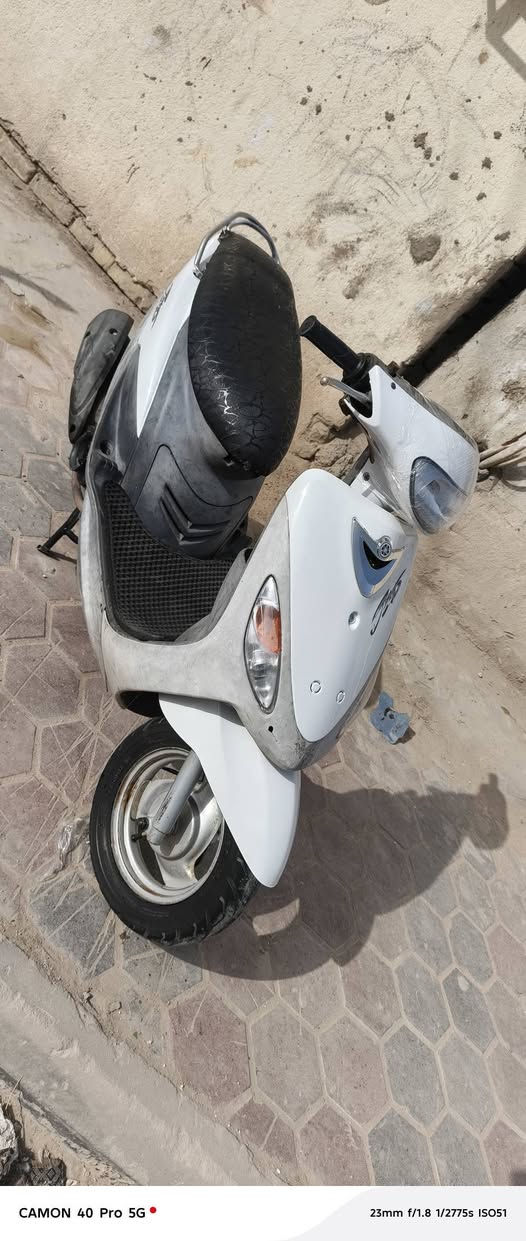 سلام عليكم دراجة ماكس منقولي البيع كل شيء شغال بيها مابيها اي نقص سعر ٥٥٠رغم الستفسار*********** شراي يتصل أو يدزلي بصمة العنوان ناصرية مركز
