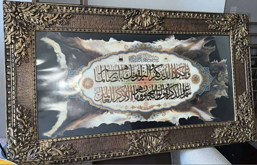 قنفه نفرين سرير قلاب تركي قماش وتربروف اوف وايت مقعد مريح جديده ابيعهه لان مكان ماعندي اللهه  السعر ٣٥٠ بي مجال


**إذا كنت صاحب هذا الإعلان وتريد حذفه لأي سبب، رجاءا أرسل رسالة إلى الدعم الفني**