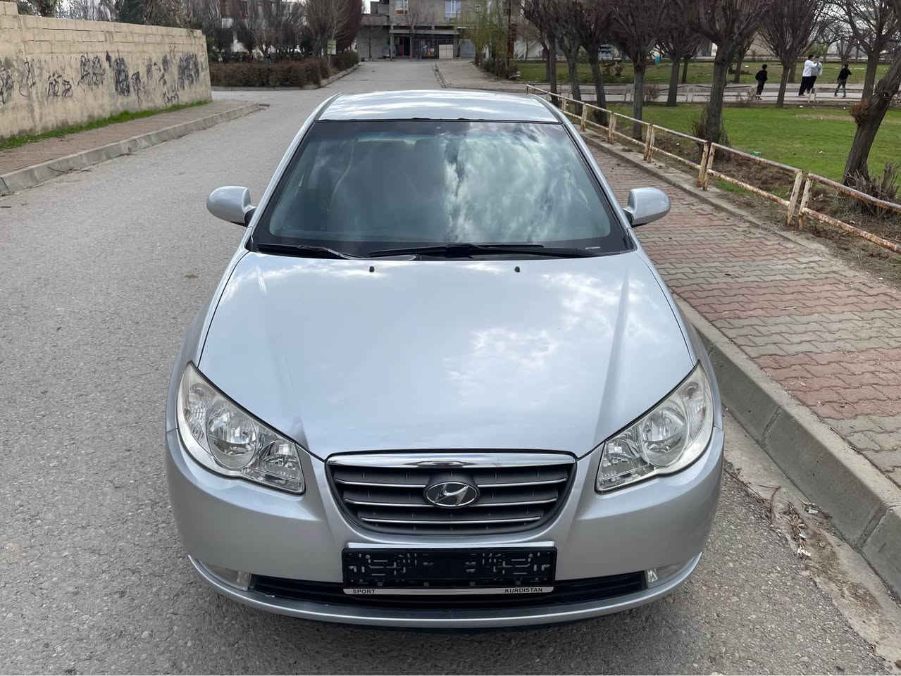 ئاڤانتى براوه

مؤديل ٢٠٠٨ كامل مه سره ف كراوه پشت و پيش كه پس

كه ڤه ر گؤراو به شه رت سه قف به شه رت  

جامه كانى هه لگيراون هه موو گيانى به شه رته  
 شوين رانيه

*********** رانية, السليمانية
