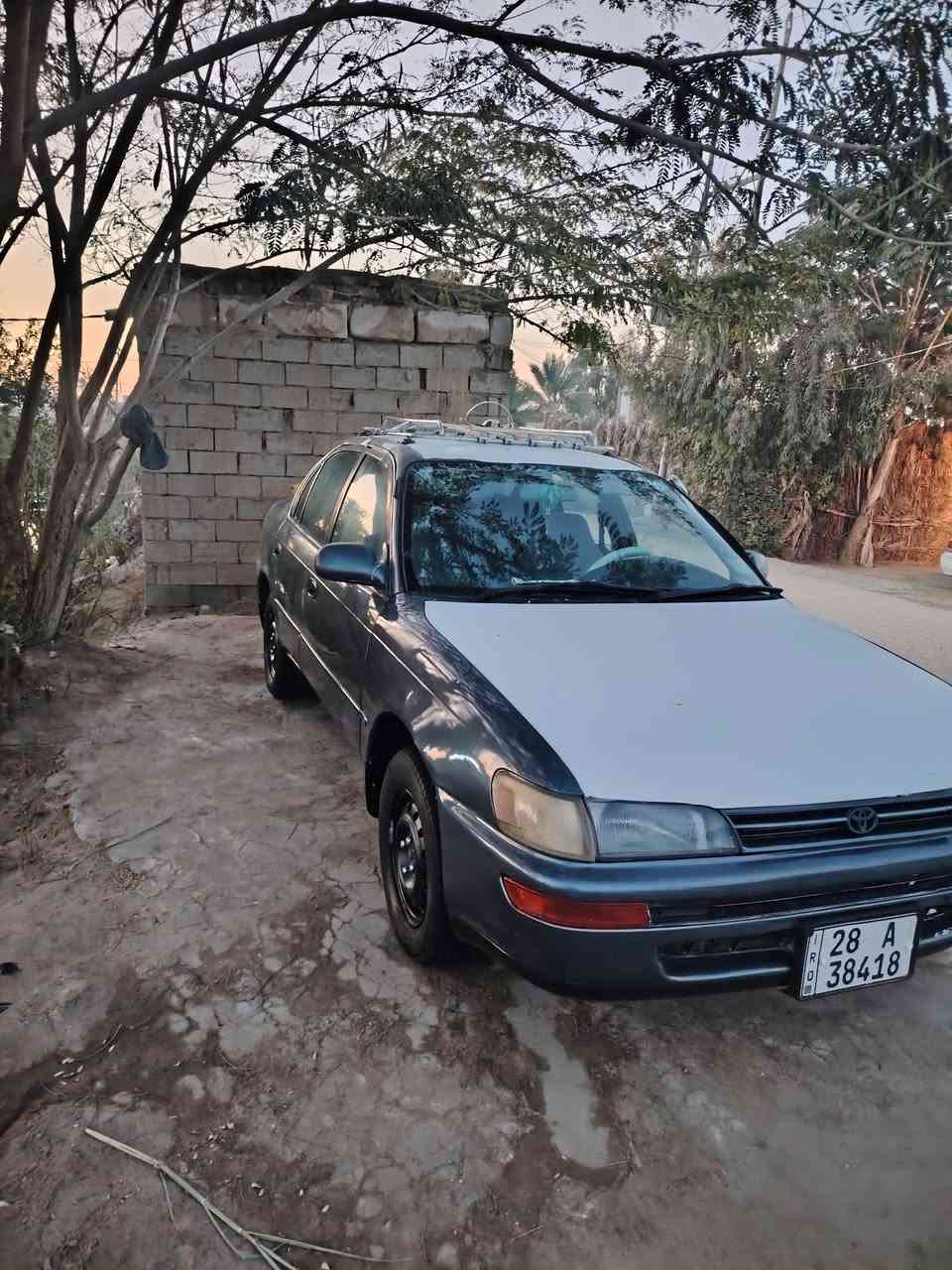 السلام عليكم كورله للبيع موديل 1993 مكينه جديده كير جديد حداديه جديده تخم تاير جديد دواخله جديده مكفوله من ضربه ومن كصه المكان النجف كوفه عباسيه السعر 52 ***********
