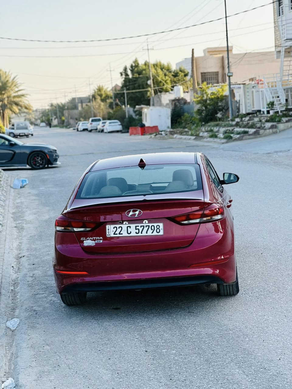 السلام عليكم ورحمة من رخصه الادمن للبيع هونداي النتره موديل ٢٠١٧ السياره أمريكيه حادثه جاملغ وبنيد والباقي كفاله شاصي لعود حوض تكم وقماره مكفولات كير ومكينه وحداديه وتخم تاير وتبريد مكفولات رقم أربيل انكليزي سنويه لل ٢٠٣٠ هزه جديده وأرقام جدد اتريد تحويل او وكاله اني حاضر مكينه ٢٠٠٠ دوش ماشيه ١١٩ ميل 
السعر ١١٣ وبيه مجال 
مكان السياره بابل تقاطع السده 
الهاتف *********** //// واتساب ***********
