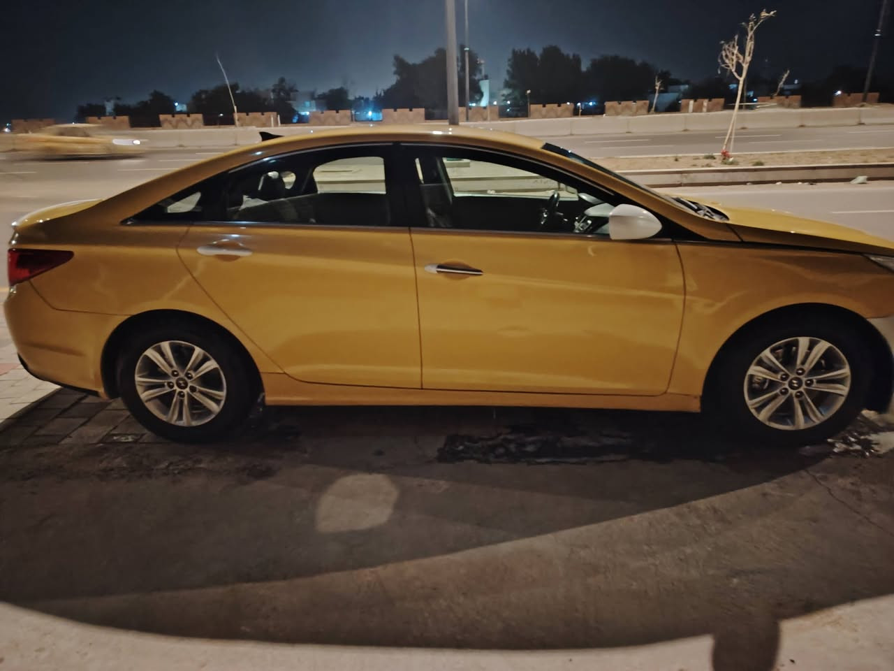 السلام عليكم اخوان سوناتا موديل موديل 13 سعر دفتر وبيها مجال بيها جاملغ وبنيد مكاني نجف الاستفسار فقط على الانتصار امريكي***********
