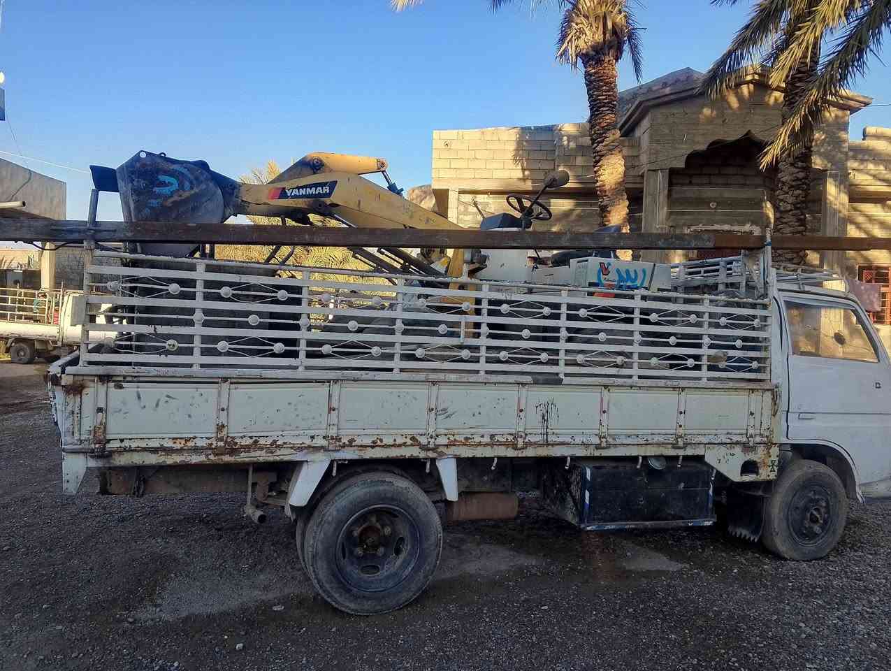 س،ع دانيئ البيع موديل موديل96الشرعي ماندلو شرط الوكاله كير ومحرك شرط بودي اكسن شرط 6تواير جدد والباقي شوف العين فول ومكفو واحله من أم الوال ،،اتصل وبيك خير وتدلل ***********،،سلم چاهز السعر 20$وبي،مجال
