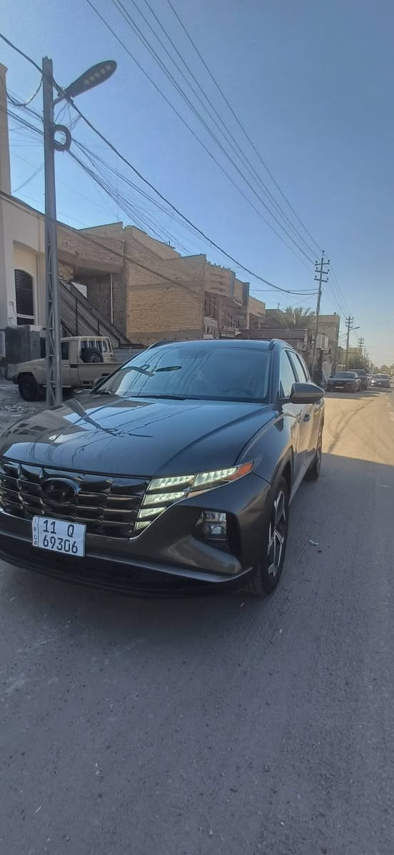 سلام عليكم توسان مديل 2022حادث كما موضح بس البنيد مبدل نفس الون اصلي الجاملغ بارد قليل فول مواصفات فتحه سقف توقف ذاتي مثبت سرعه تحكم استيرن جهتين كامره دواره تبريد قطعتين فول لاخير vlv حساسات امامي وخلفي رادار أمامي جانبي ماشيه 80 كيلو بسمي رقم بغداد الدولي جديد كلش سعر 190 الاتصال *********** مكان بغداد الدولعي بدون ساصي ولا لغد
