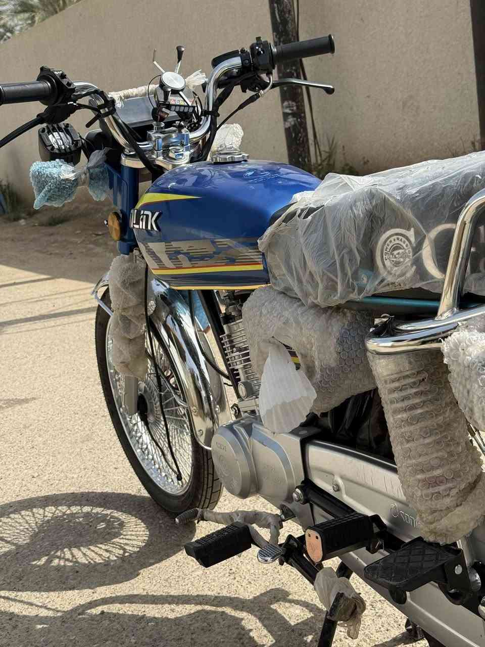 سلام عليكم للبيع سعر 725 وبيها مجال
تايكر سونك اصلي 25 زيرو ماشيه سبوع اول تبديلة دهن مرتبه ورزنه مال جني 🛑بس الدشبول ضارب بسبب الماي وكل الدشابيل الجديدة هيج ويتصلح -عنواني ديالى جديدة الشط تواصل ***********
