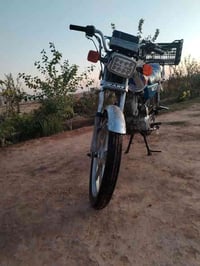 ماطور سيفان خمسه كير للبيع 2020 السعر 250 07807409398