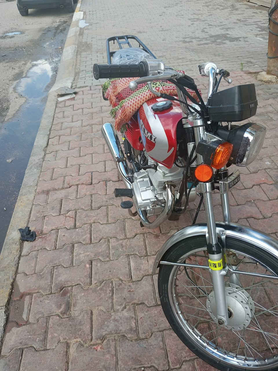 اسلام عليكم دراجه نامه اصولي موديل 23 دراجه نضيفه  بس الكامره ضلمته مكاني كربلا الحر السعر مليون 450
***********
