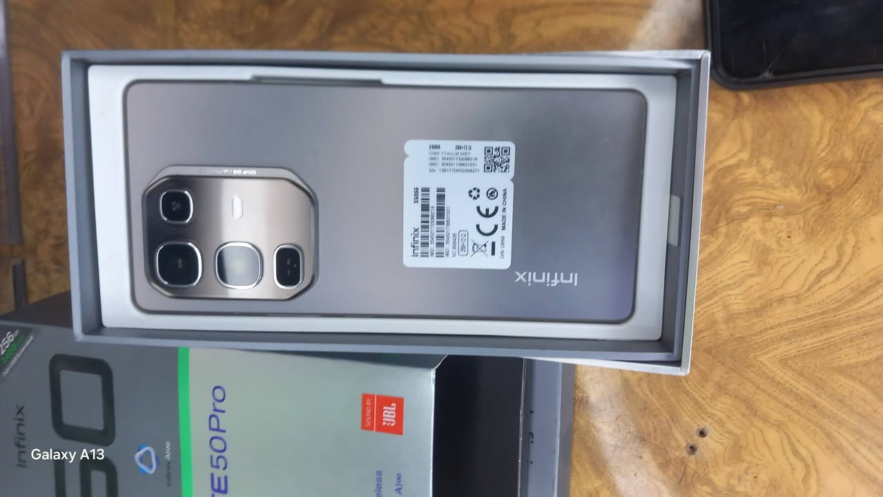 انفنكس نوت ٥٠ برو ذاكرة ٢٥٦ 
عشوائيه ٢٤ جهاز ممستخدم 
سعر ٣٠٠ ابو ٢٧٥ لطب ما ابيع 
مكان بغداد الامين الثانيه 
***********
