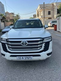 لاندكروز GXR • ٢٠٢٢ • رقم بغداد