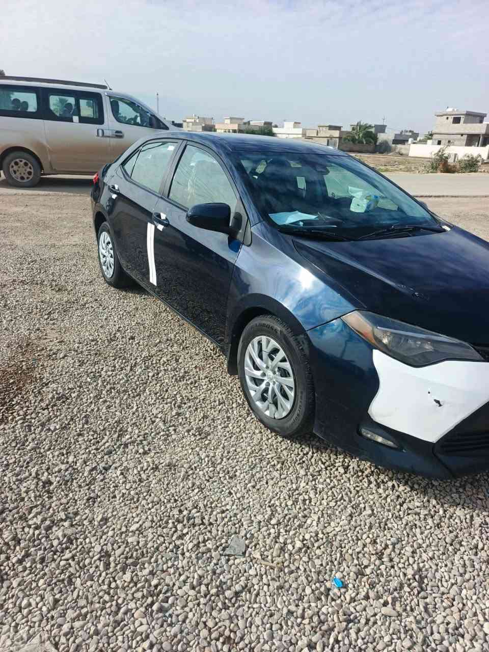 كورلا 2018 وارد امريكي ضررها جامرلغ وشويه بالبنيد 
السعر 130 وبيه مجال للا ستفسار الاتصال عل الرقم‭0771 007 0737‬
