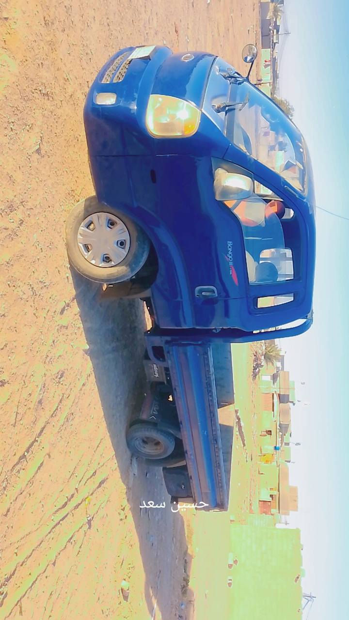 السلام عليكم سياره 3000 محرك جديد توه مشدود رقم غادسيه والسعر 75 وباي مجال***********
