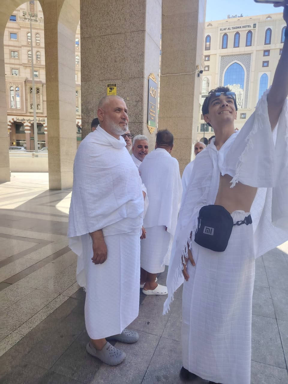 مكتب الصادق الأمين للحج والعمرة  
***********
***********
***********
