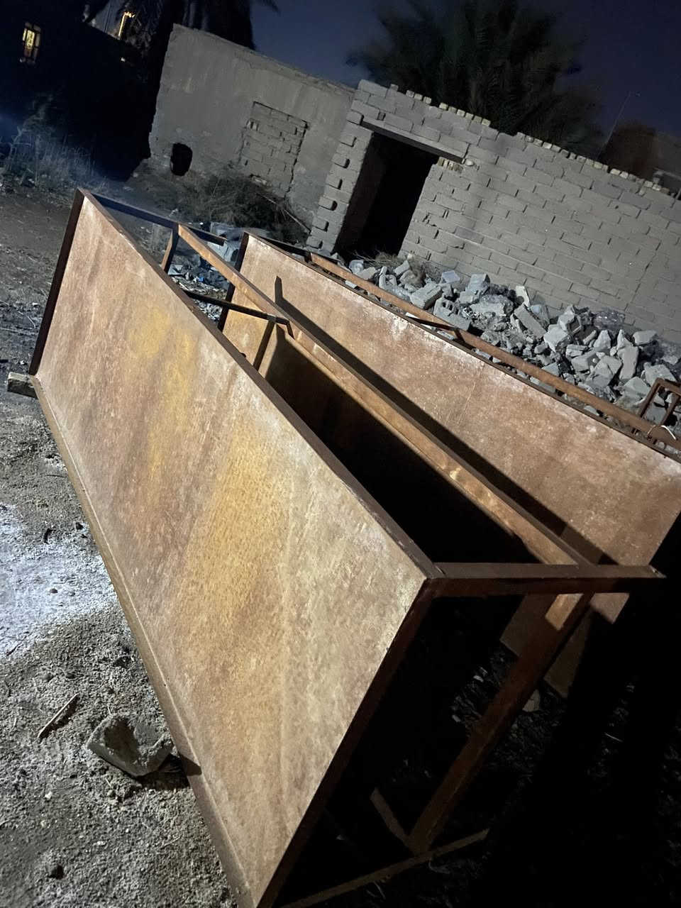 4 ميوزه للبيع الطول 3 متار. تفصال درجه أوله  حديد الثقيل ب450 وبيهن مجال ***********
