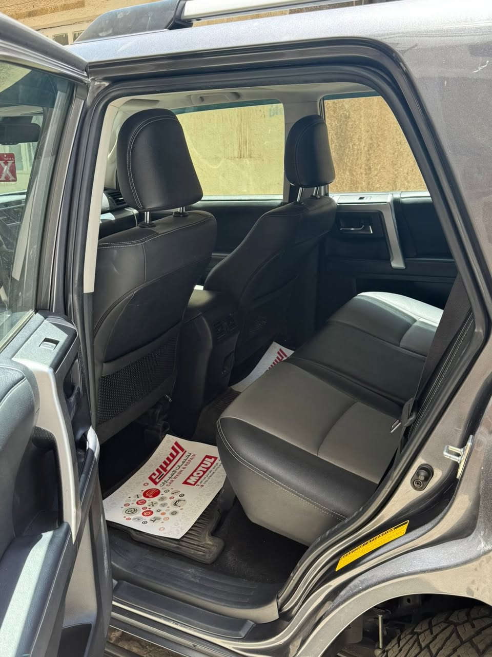 السلام عليكم ورحمة الله وبركاته
4RUNNER(SR5)PRIMMUMLIMMETED
2023 فول مواصفات فور ويل
رقم بغداد بصمة وفتحة ورادار وكامرة دوارة 
وكشنات جلد وكهرباء وتدفئة وتبريد كشنات وتدفئة مقود وبعد بيها هواي مواصفات 
ماشية 57000 km
5 راكب 
السعر 29000$ 
***********
