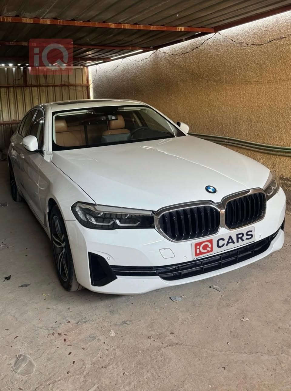 للبيع
 BMW 2022 i520 وكاله عروش
سعر 32,000$ 
السياره بيها تعديل بارد بصندوك بالأضافه الى طخه اسفل الباب  (الدوسه)ورصعه بجاملغ الخلفي فقط 
مكان بغداد الدوره
***********
