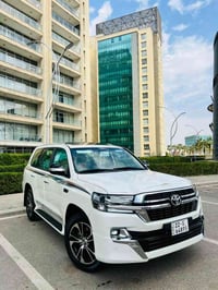 لاندكروز GX • ٢٠٢١ • ٧٦٠٠٠ كم