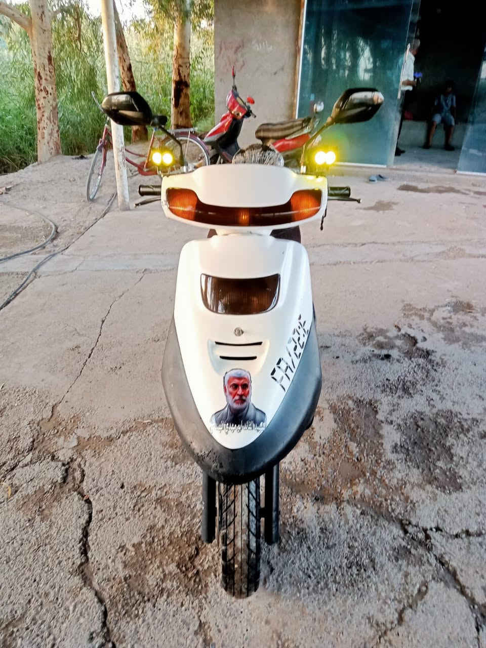 فراشه لبيع مابيها نقص كلها شغاله سعر 350مكاني ديالى شهربان ***********
