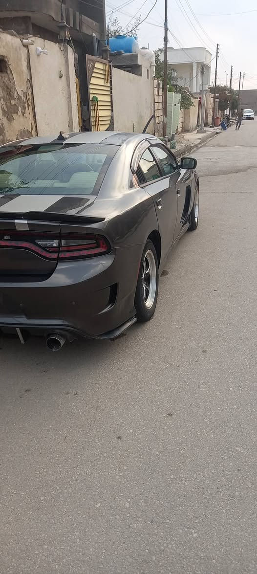 سلام عليكم جارجر لبيع 20019 سياره فئت جيتي 3600 ظرر سياره جاملق وبنيد فقط دبديل سياره بسمي مكينه وكير خير من يم الله مكان ناصريه سعر 190 وبيها مجال ***********
