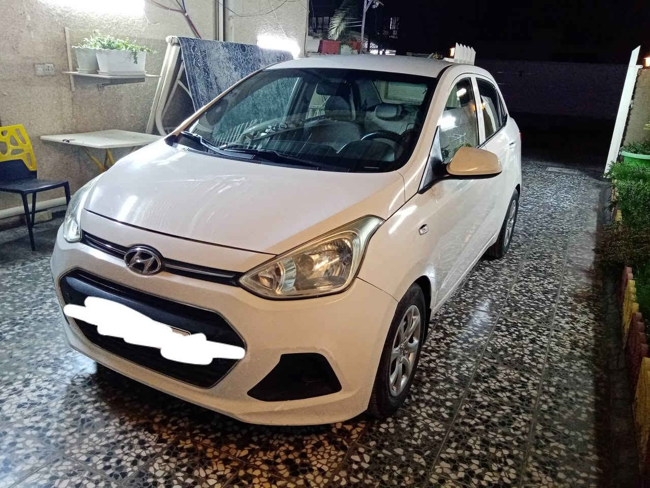 السلام عليكم عندي هونداي i10 موديل 2016 بيها صبغ فقط الدعامية اثر شخوط كير مكينة حدادية مكفولات رقم بغداد ألماني بأسمي تحويل ثاني يوم مكاني بغداد والاتصال بالرقم *********** وبي واتساب
