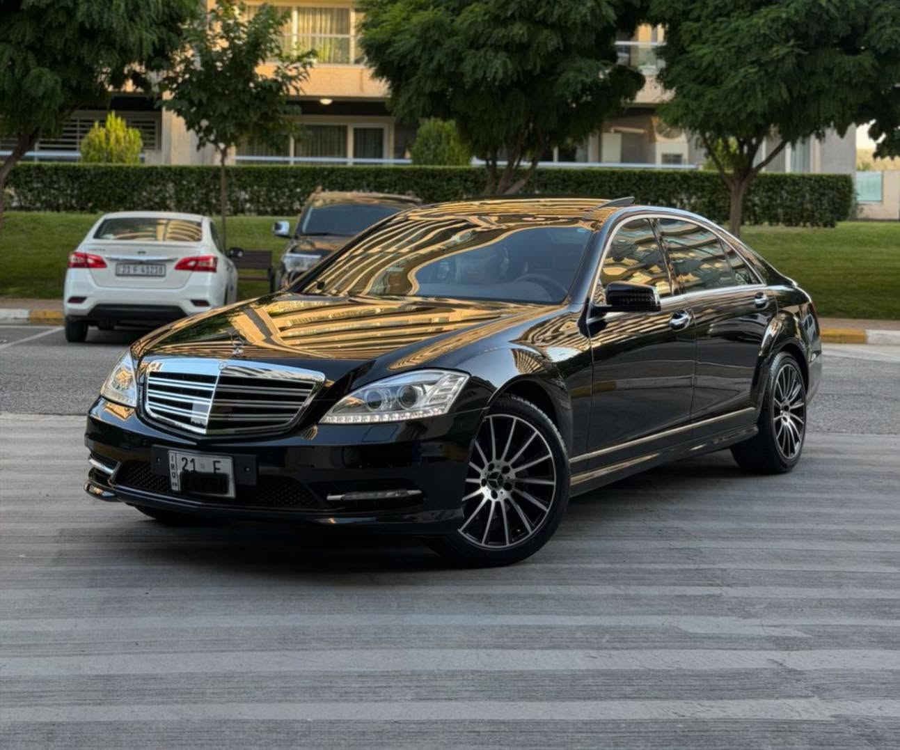 السعر:: اترك تعليق يصلك السعر تلقائيا 💵💵

مارسيدس S350 موديل 2011 بۆدی AMG خليجي صفر شركه سردار ضمان محرك 6 سلندر عادى مرغوب بنزين فول مواسه فات 
بدون صبوخ سياره محرك گير مامفتوح بشرط فحس
( پانۆراما ،داخل بيجى ، تحديد مسار شارع  نازۆر  خمس پردات   اوتو استوب   باركين   داخل فورميكا   كشنات امامى و خلفى مساج    شاشه   كامره    تلفون    قاصه اوتو هولد  حساسات امامي والخلفي   كشنات واستيرن كهربائي  گير استيرن) سنويه ورقم كله جديد كهرباى كل بشرط سياره 

رقم موبايل :*********** 
عنوان : سليمانيه
