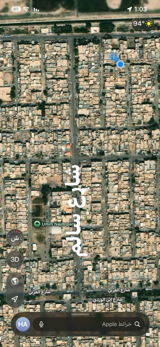 بيت للبيع بالشعلة ام نجم نهاية شارع سالم  75 متر واجه 10 بصف الركن طابق الأول يتكون من استقبال وغرفة وهول ومنور ومطبخ خارجي مع صحيات عدد 2 واحد خارجي واحد داخلي ارضية البيت بورسلين أسباني والطابق الثاني يحتاجلة ارضية وبياض وكهربائيات بي بناء غرفه على طول البيت تنقسم اتصير غرفتين كبار  حولي بالنص  + صحيات 
 محجر كامل من الأول للثالث صاعد بيتونه كامله شتايكر سطح كامل شتايكر 
***********
